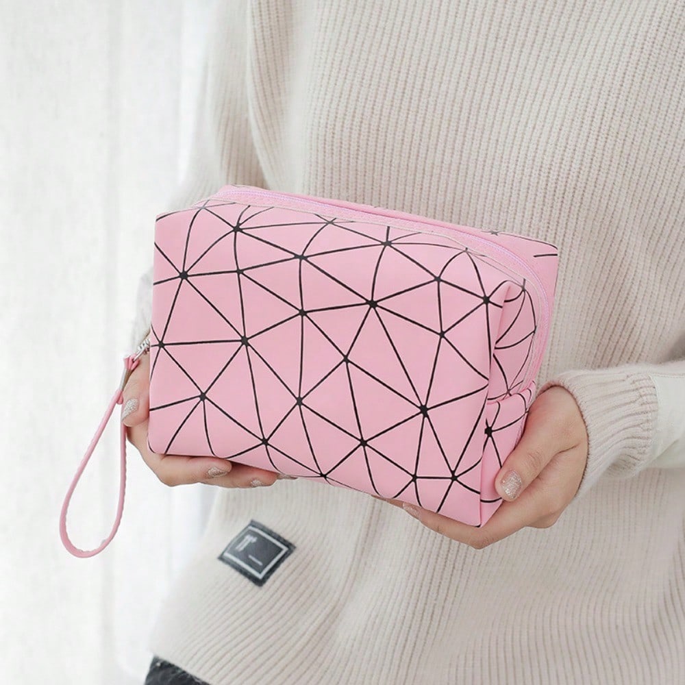 Geometric Luminous Makeup Bag  - Tech Accessories Travel Bag บทวิจารณ์และราคา